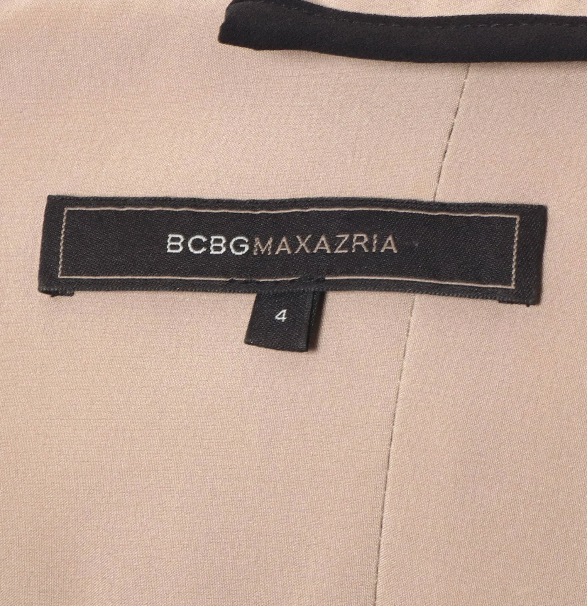 BCBG Max Azria Vestido