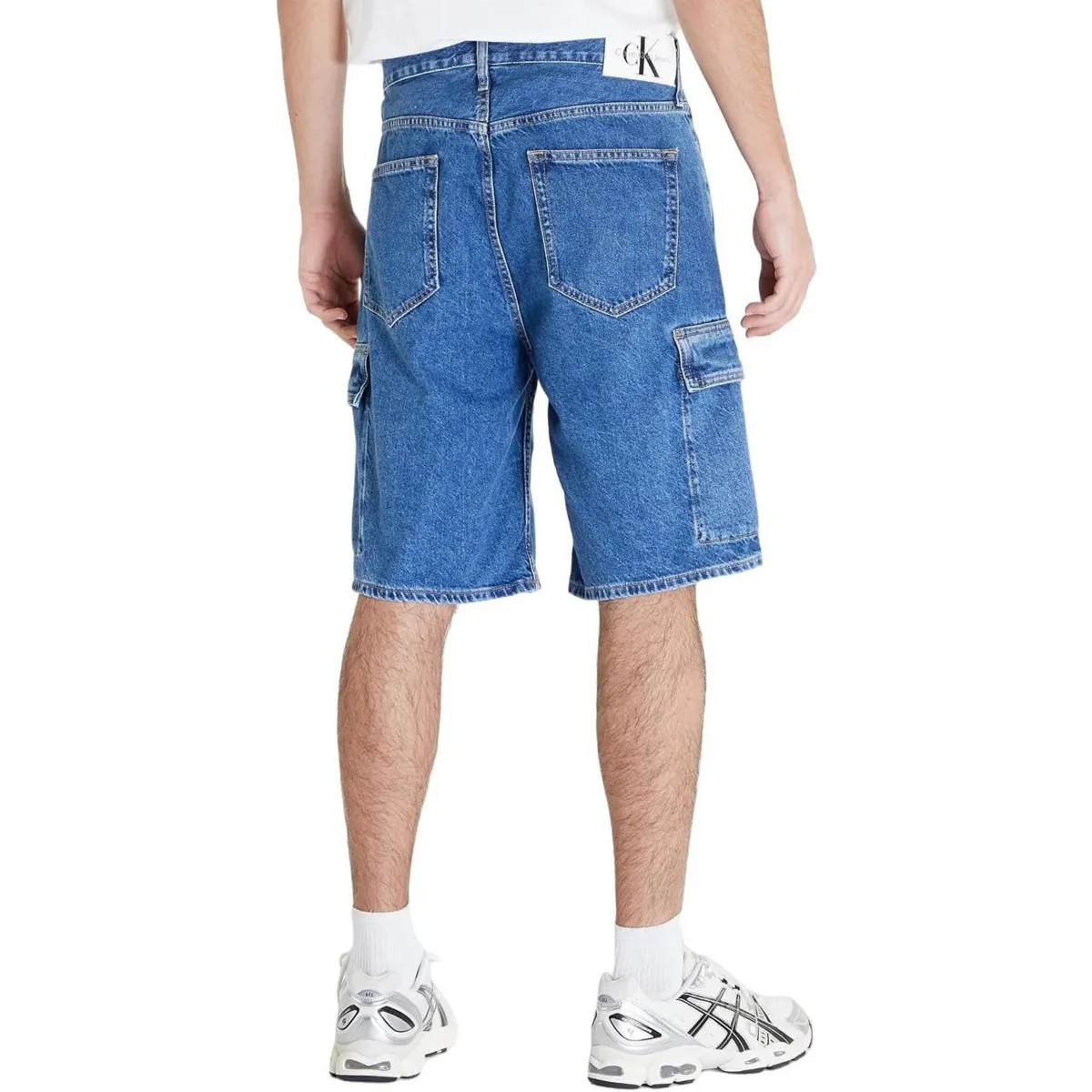 J30J324877  90'S LOOSE