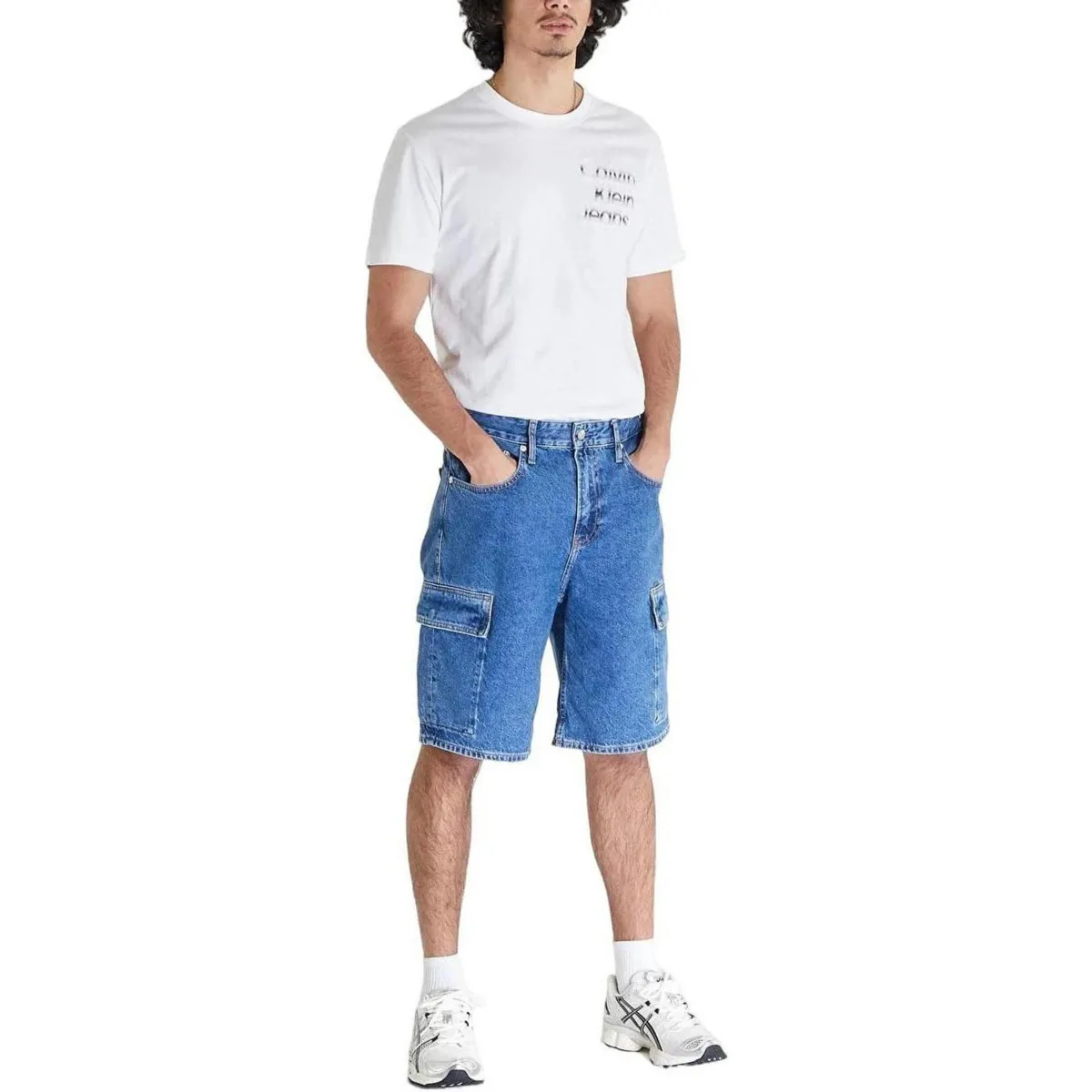J30J324877  90'S LOOSE