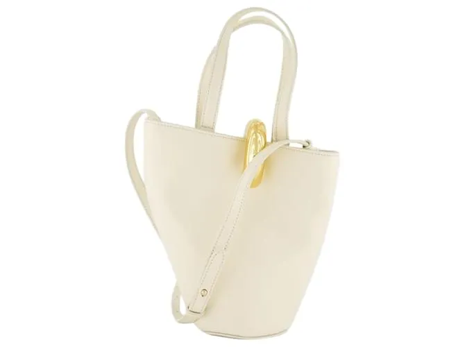 LE PETIT BAMBOLA SHOPPER BAG  JACQUEMUS  CUERO  MARFIL BLANCO 