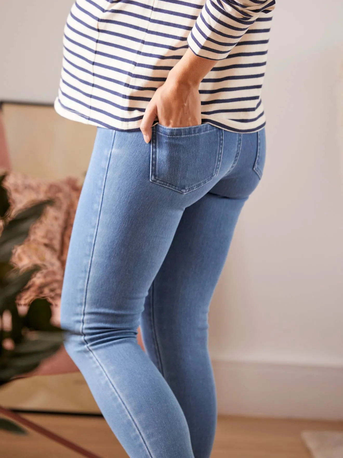 Treggings de embarazo sin costuras, efecto vaquero
